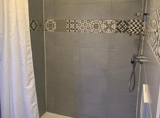 Garden Or Economy Séjour chez l'habitant *